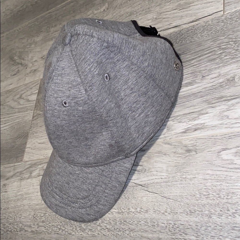 lululemon hat
